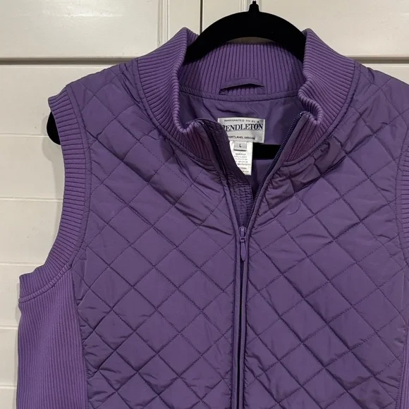 Pendleton Purple Quilted Women's Vest - Picture 4 of 7